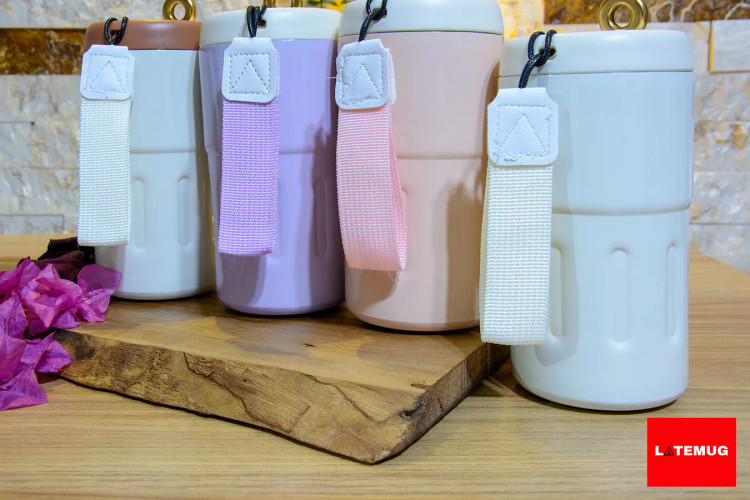 پشت تراول ماگ بند مچی میباشد