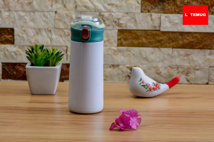 تراول ماگ قفلی دسته دار سفیدسبز