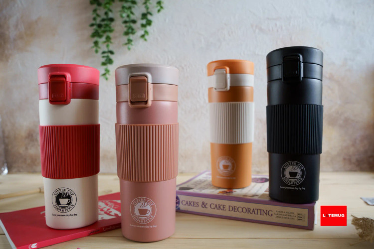 تراول ماگ قفلی درجه دار(دماسنج دار) در ۴رنگ