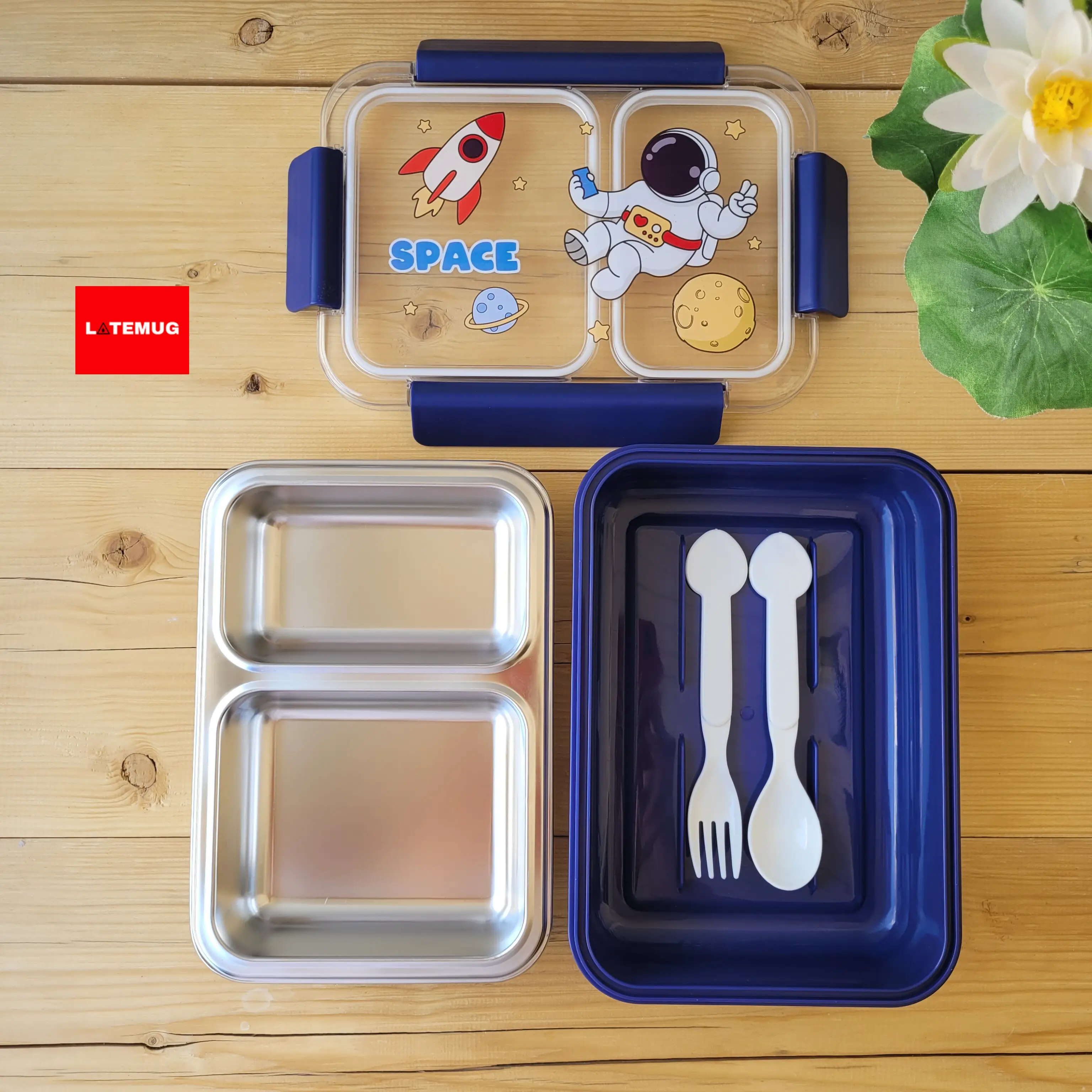 اجزای تشکیل دهنده ظرف غذای دو خانه داخل استیل واشر دار فضانورد:ظرف استیل، ظرف پلاستیکی، درب واشردار، قاشق و چنگال اختصاصی