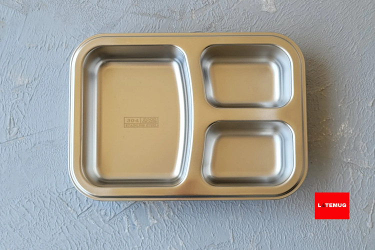 دارای استیل ضد زنگ 304 که جدا میشه و میتونید داخل فر یا گرمگن بذارید